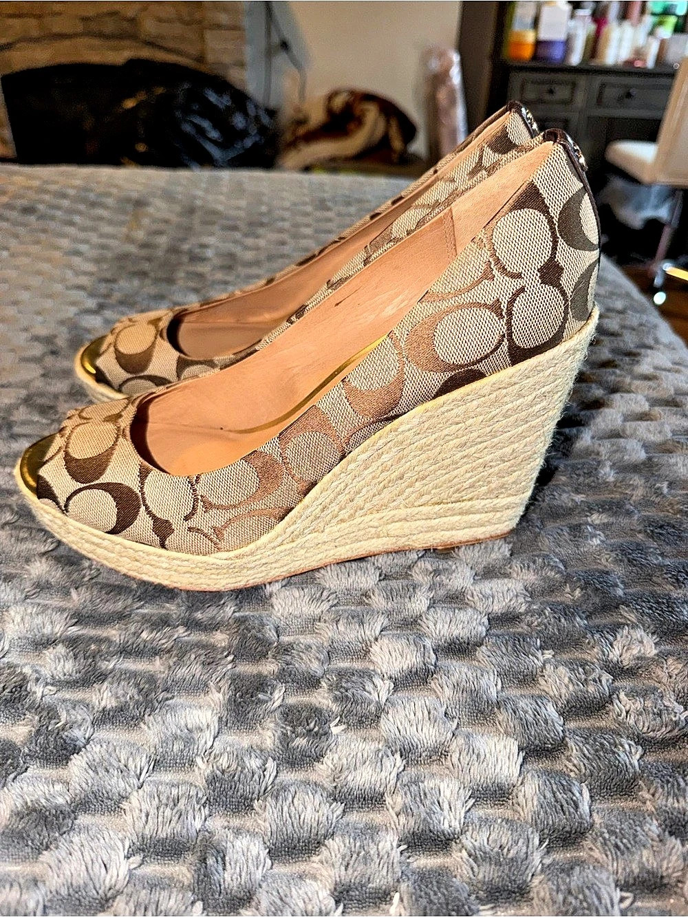 Coach Signature C Peep Toe Wedge Espadrille Brown & White US 9.5